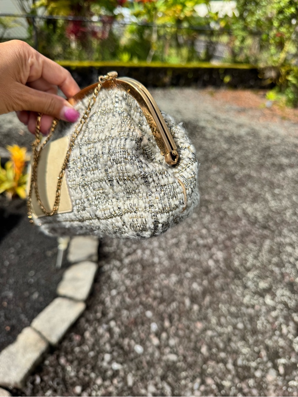 Chloé with COA Tweed Frame Clutch Chain Shoulder Bag Cream Gold Made in Italy - Picture 8 of 17